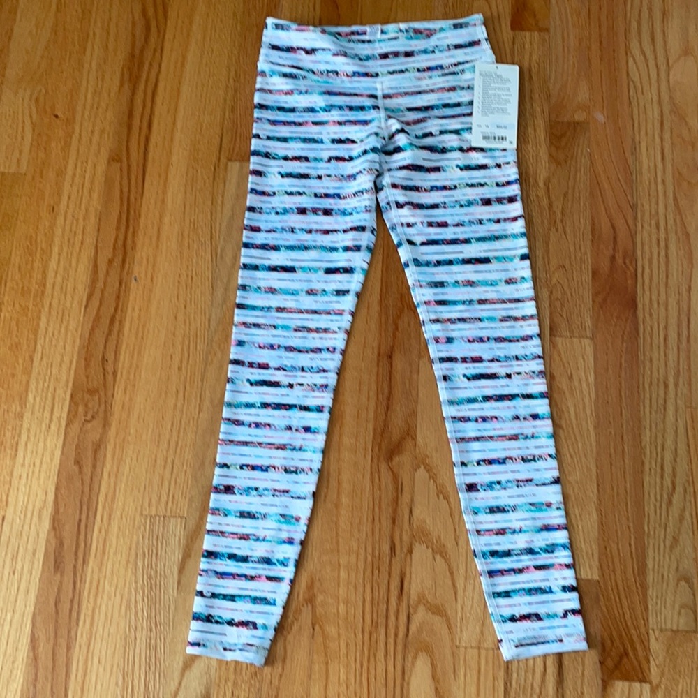 Ivivva by Lululemon NWT Rhythmic Striped Tight